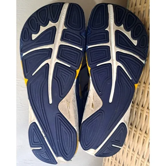 Altra Paradigm Men's 10 Blue Low Cut Lace Up Athletic Sneakers