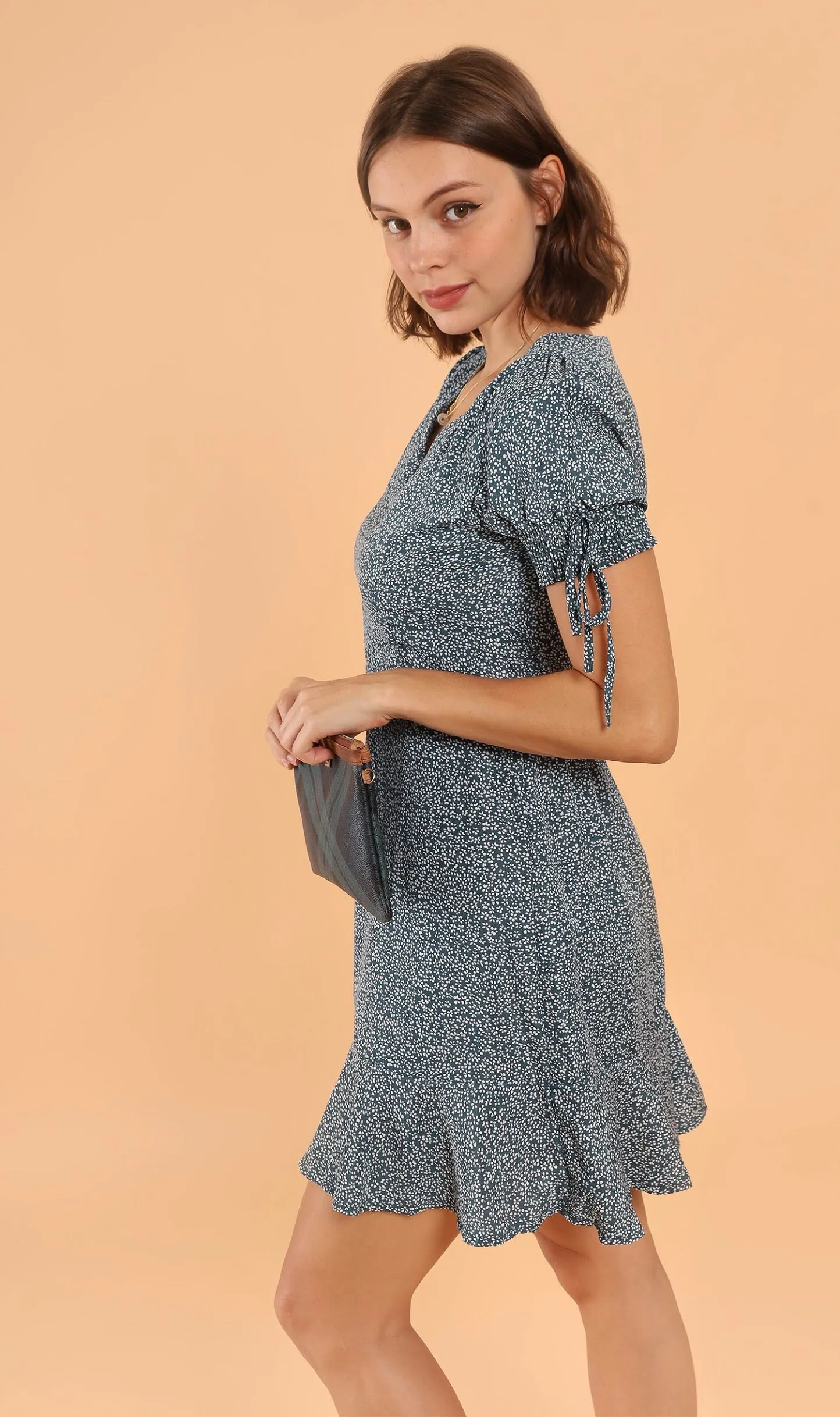 AMAYA Tie-Sleeve Printed Dress (Green)