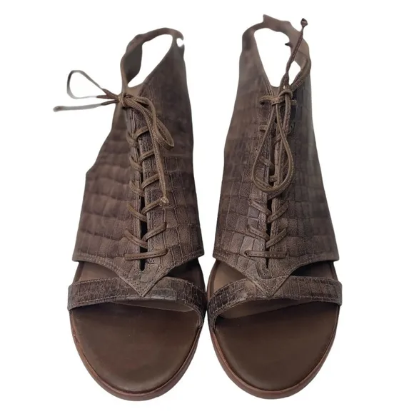 Bernardo Women’s Made in Brazil Brown Heeled Sandals