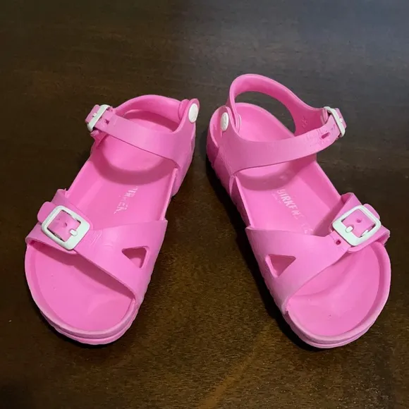 Birkenstock®️toddler girl sandals