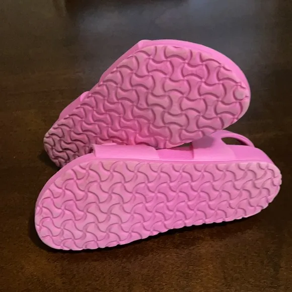 Birkenstock®️toddler girl sandals