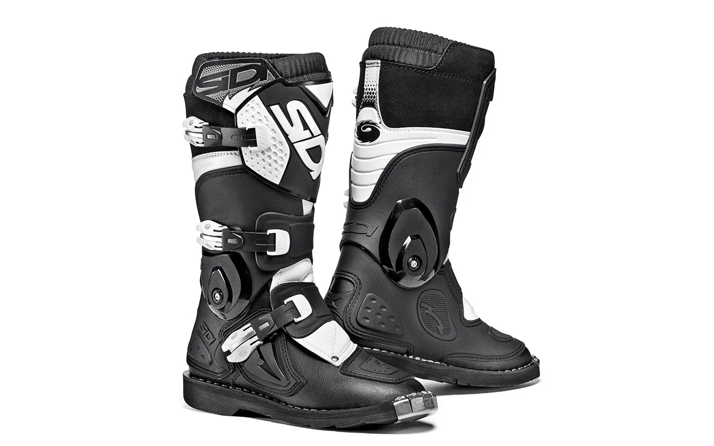 Boots Flame  Black White