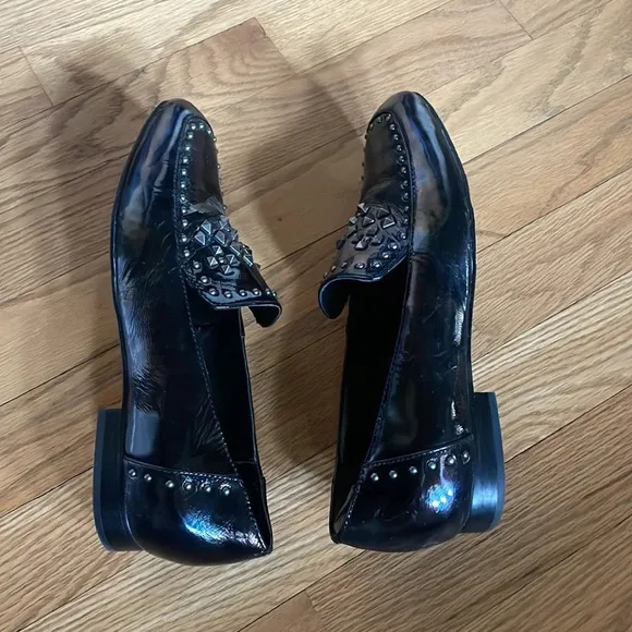 Donald Pliner Lukas Studded Loafers 7.5‎