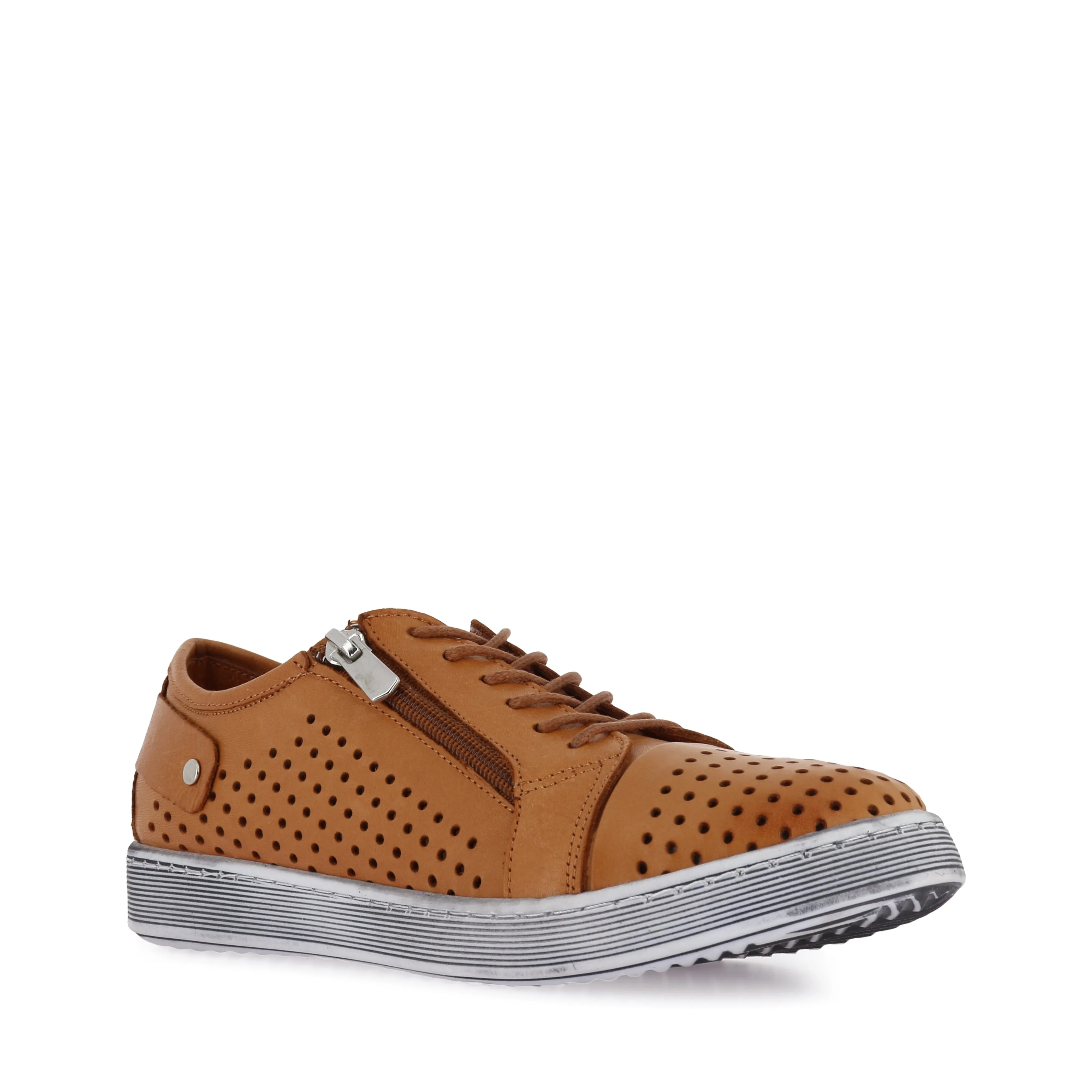 EG17 - TAN LEATHER