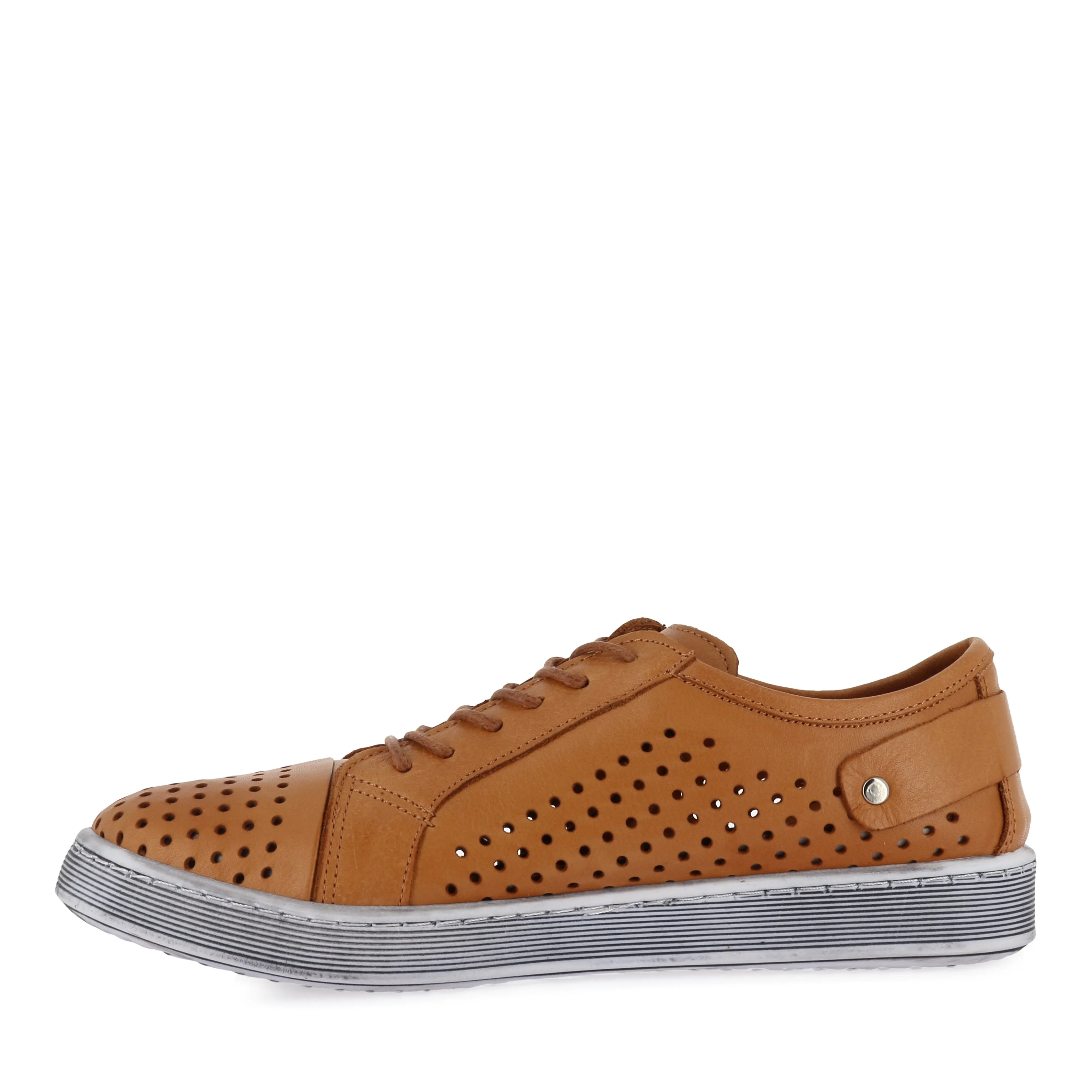 EG17 - TAN LEATHER
