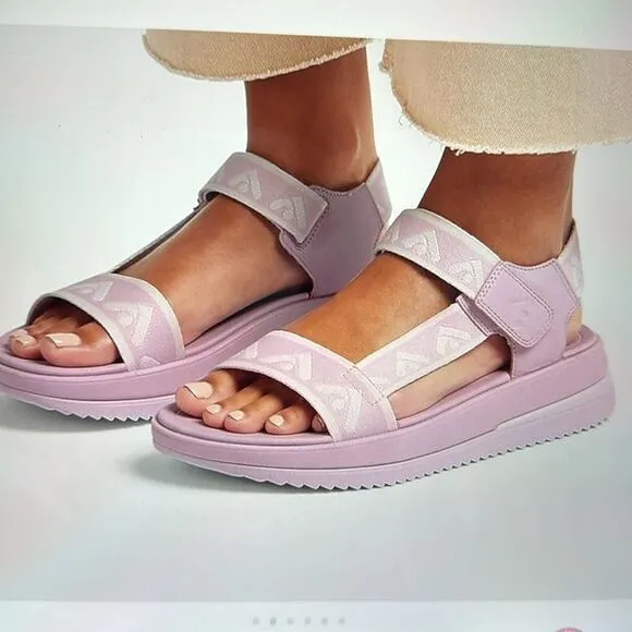 FITFLOP WEBBING BACK STRAP SANDALS. WILD LILAC