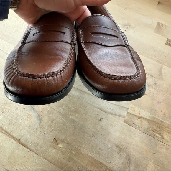 G.H. Bass &amp; co weejuns brown leather Penny loafers women’s size 10