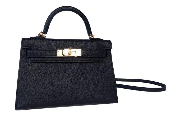 Hermes Limited VIP 20cm Kelly Epsom Sellier Gold Hardware