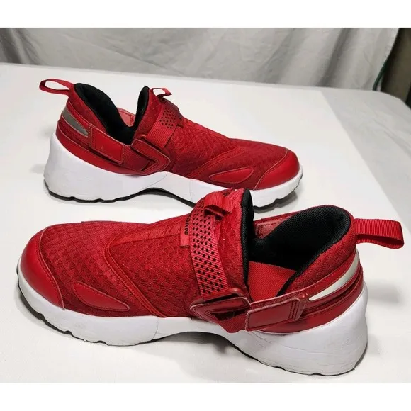 Jordan Trunner Mens Size 10 Red &amp; White Running Training Shoes 897992-601