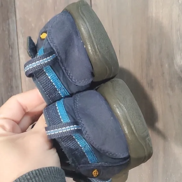 Keen Mens outdoor hiking sandals shoes sz 6 athletic