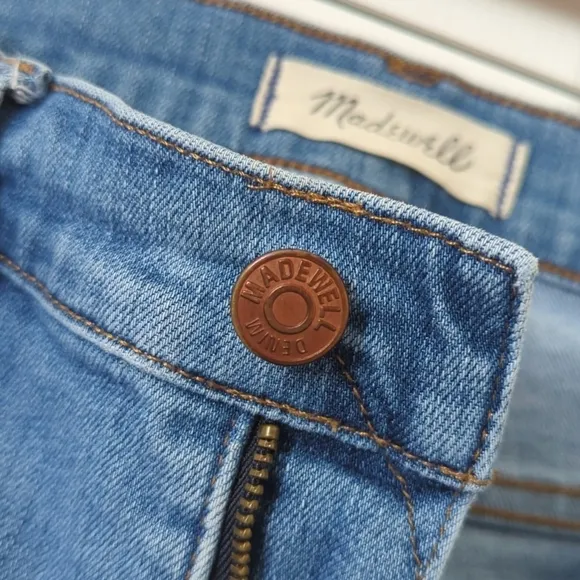 Madewell Classic 9&quot; High Rise Distressed Medium Wash Cropped Skinny Jeans 29