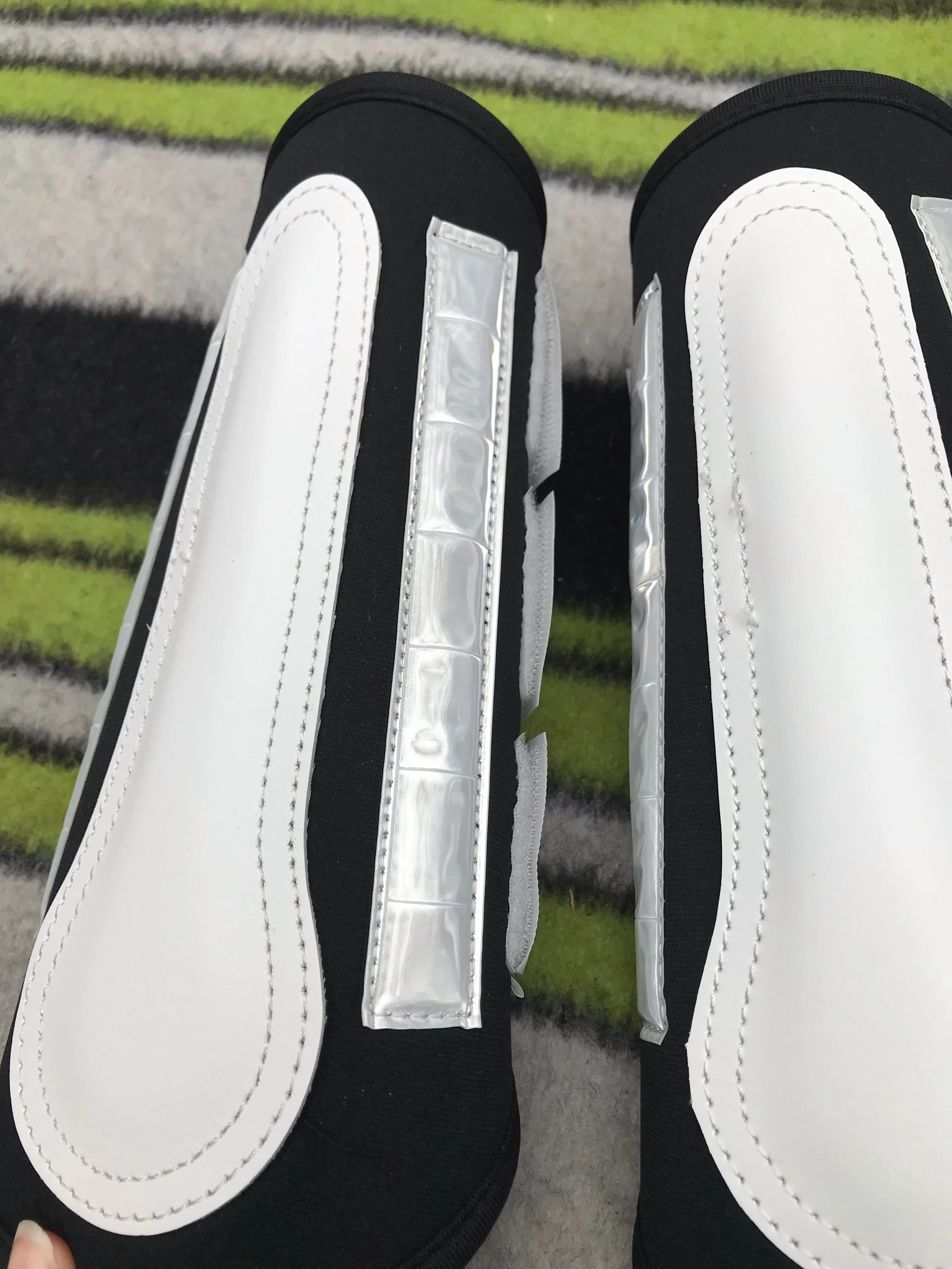 new harlequin brushing boots pony size FREE POSTAGE