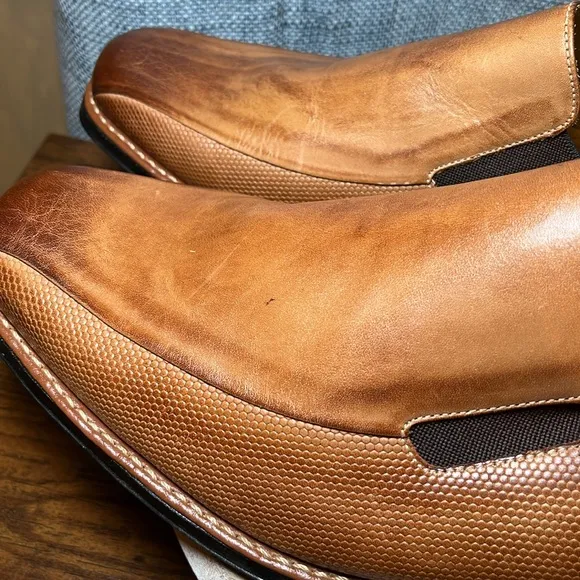 Sandro Moscoloni Brown Burnished Leather Loafers Slip On Professional GQ Career