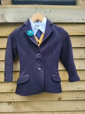 Showing Bundle, pretty ponies, age 7-8