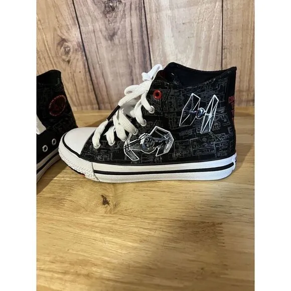 Sketchers Star Wars Dark Side Of The Force Hightops Sz. 13.5 Kids