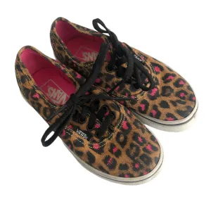 Sneakers, 10.5C // Vans