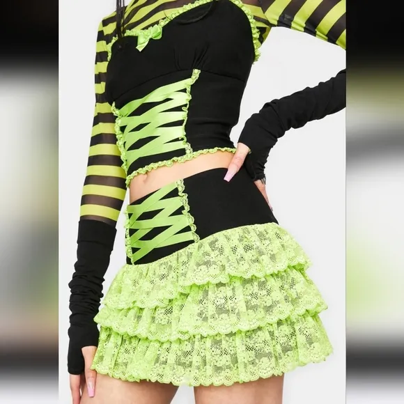 🆕️SzL Neon Green &amp; Black Acting Envious Mini Skirt / The Grave Girls🆓Bracelet