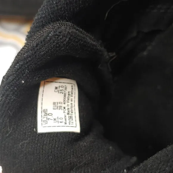 Vans Off The Wall Black Laced Sneakers,  Youth Size 7