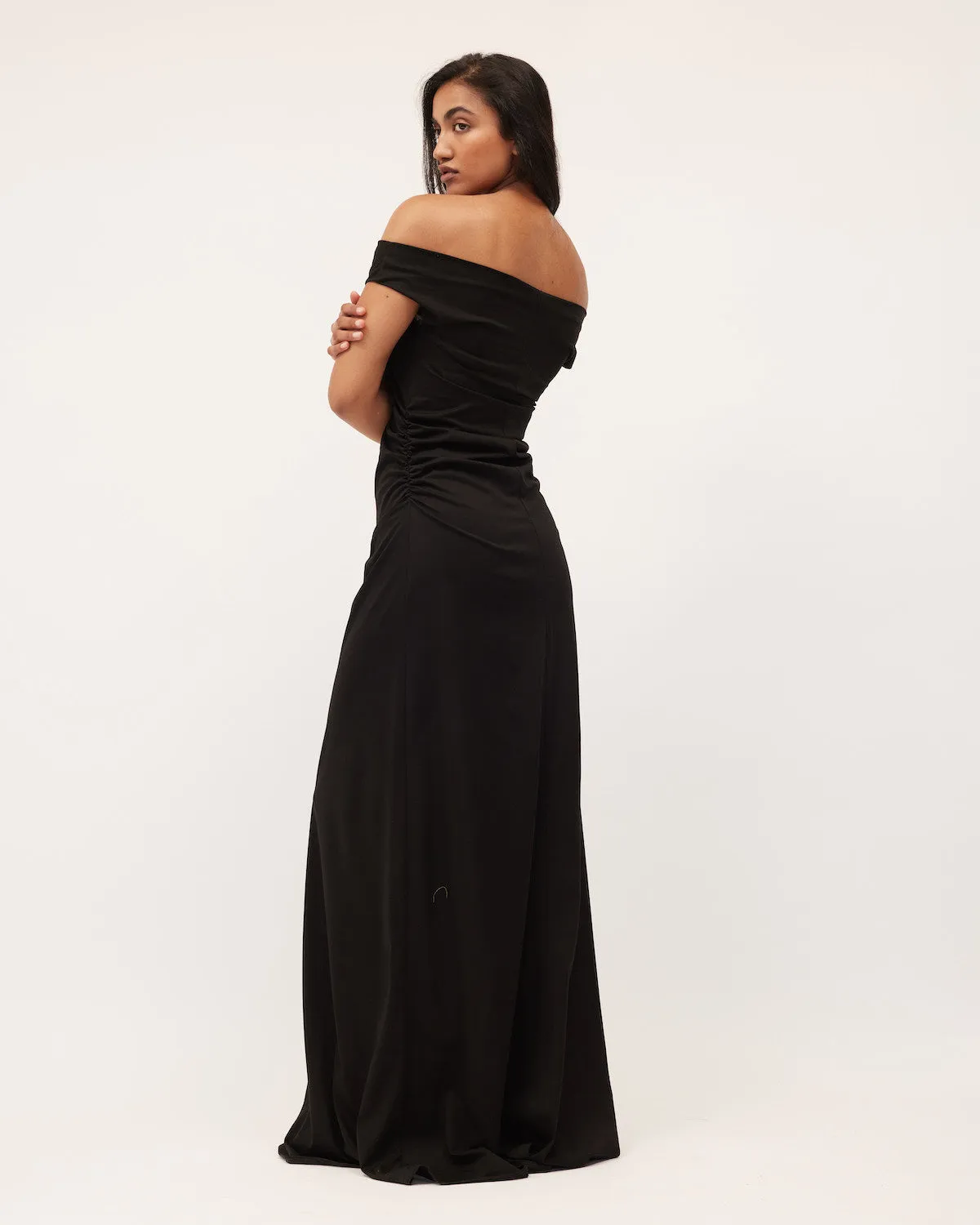 Vera to the Floor | Black