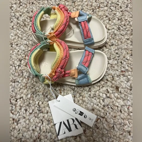 Zara kids, pink, Multicolor Lace Sandals, 5.5 (5.1 inches)