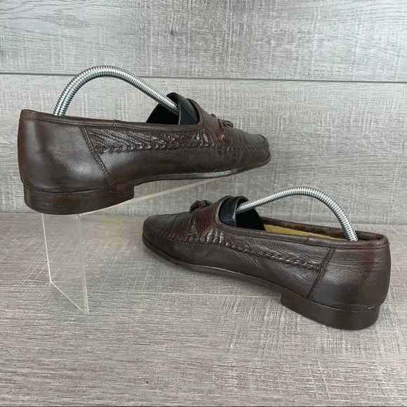 Zelli sz 9.5 brown leather reptile tassel loafers